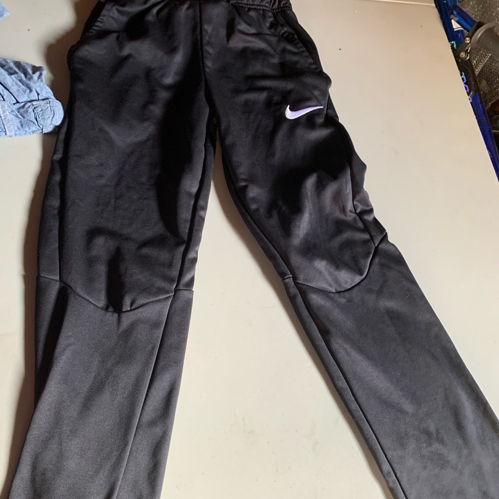 Nike youth joggers